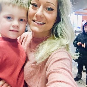 Meet your Posher, Alissa